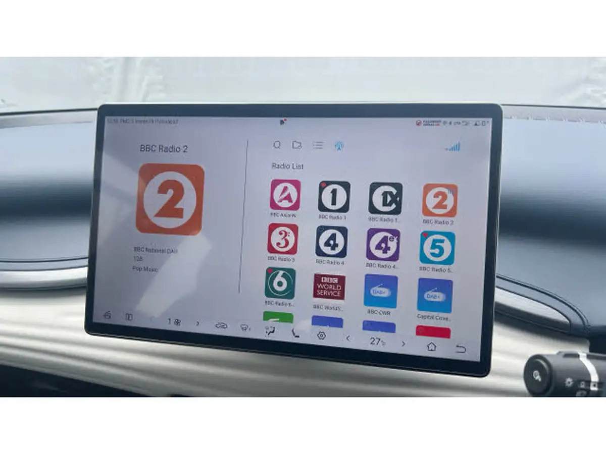 2024-byd-atto-3-e-design-big-21