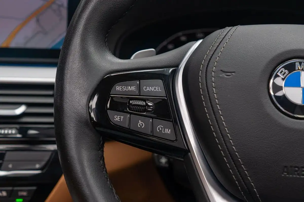 2020-bmw-5-series-20-530e-se-292bhp-saloon-4d-auto-big-31
