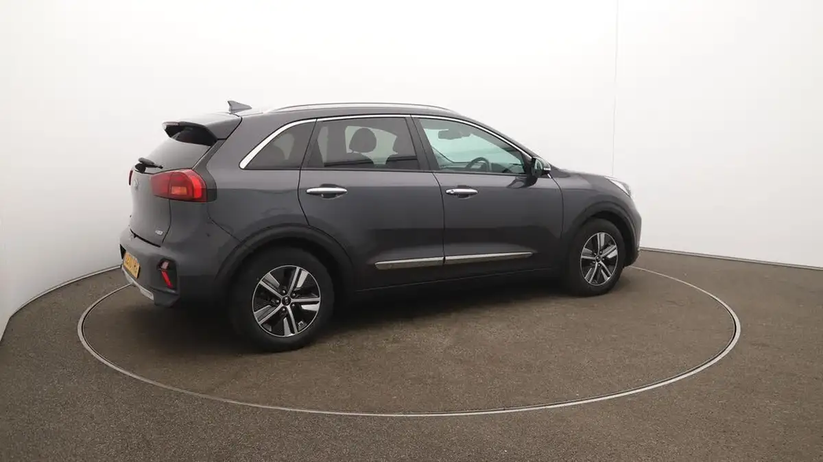 2020-kia-niro-16-gdi-phev-3-big-51