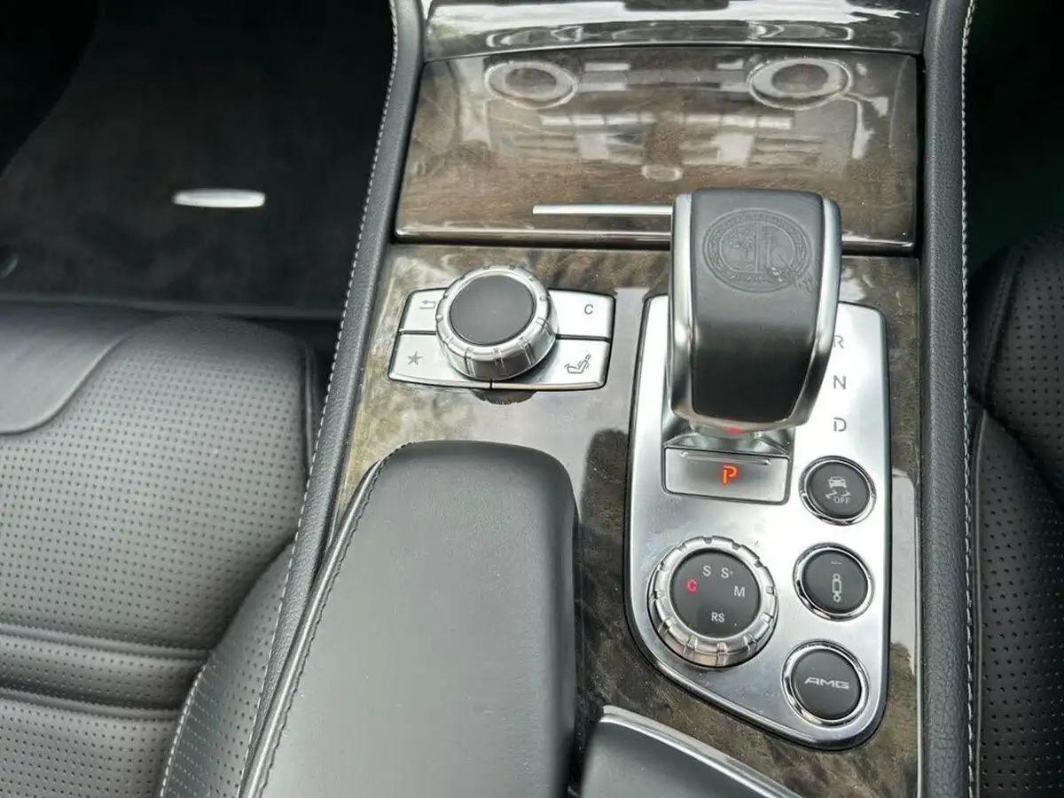 2012-mercedes-benz-sl-class-55-sl63-amg-big-28