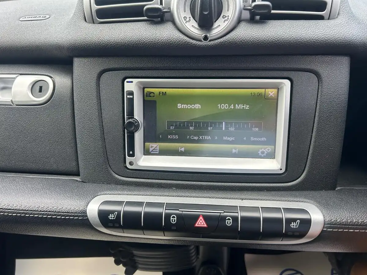 2012-smart-fortwo-10-brabus-xclusive-coupe-softouch-big-18