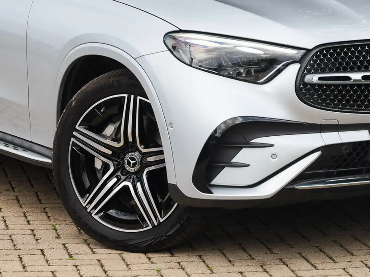 2024-mercedes-benz-glc-class-20d-glc300d-amg-line-premium-269ps-suv-5d-1993cc-big-8