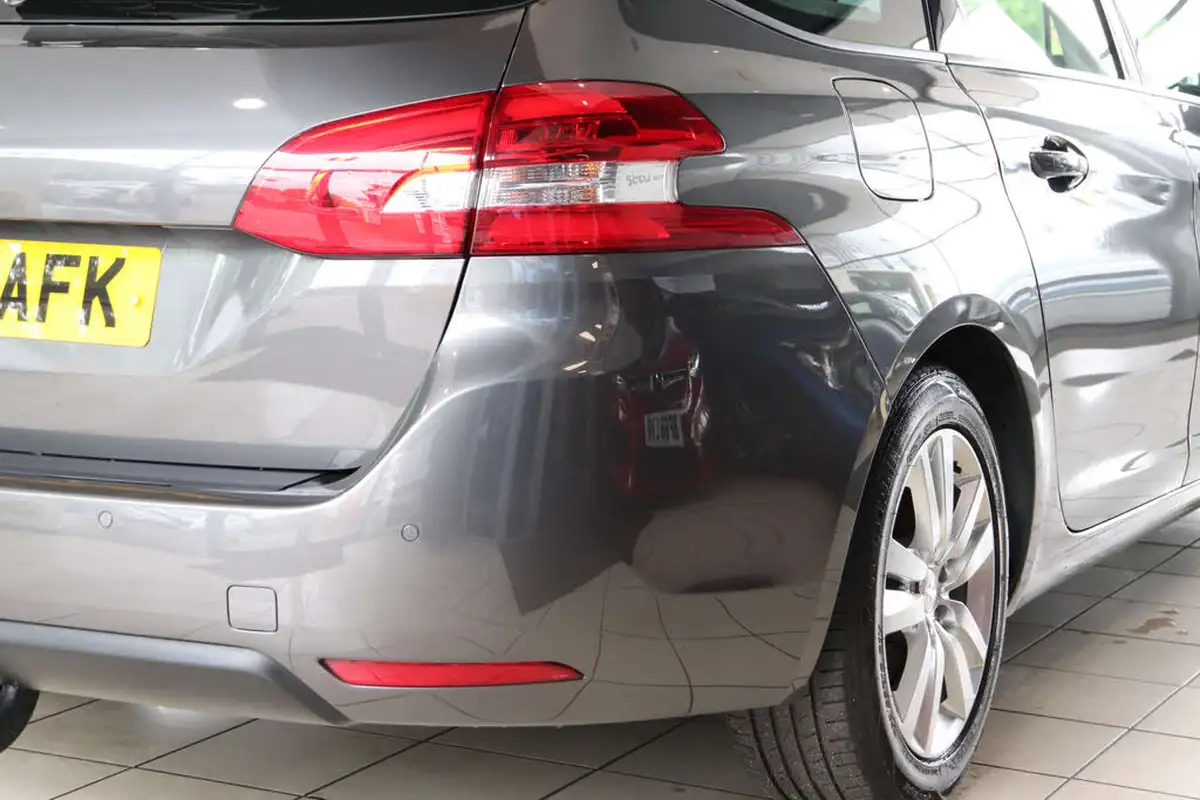 2018-peugeot-308-sw-15-bluehdi-active-15-bluehdi-130bhp-big-76