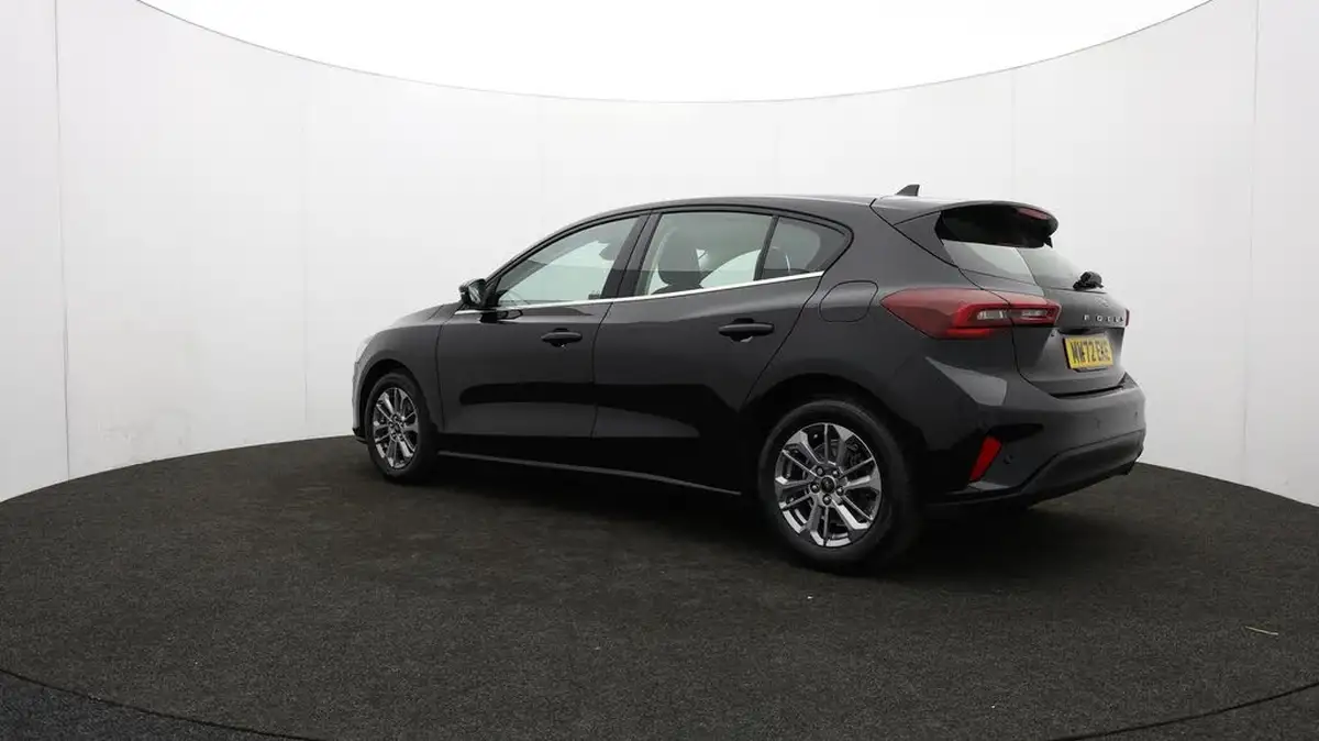 2023-ford-focus-10t-titanium-125ps-hatchback-big-75