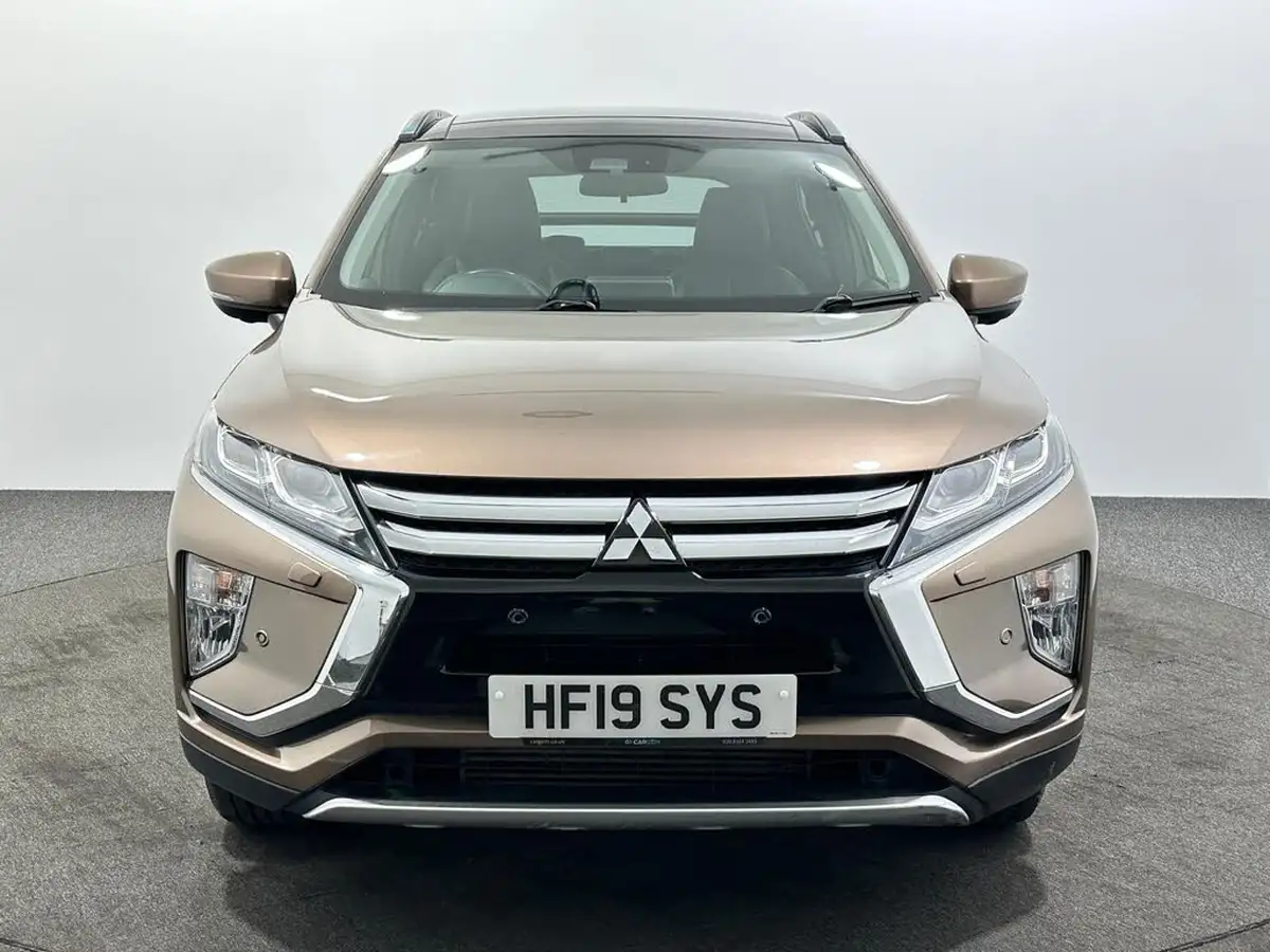2018-mitsubishi-eclipse-cross-15-4-auto-big-2