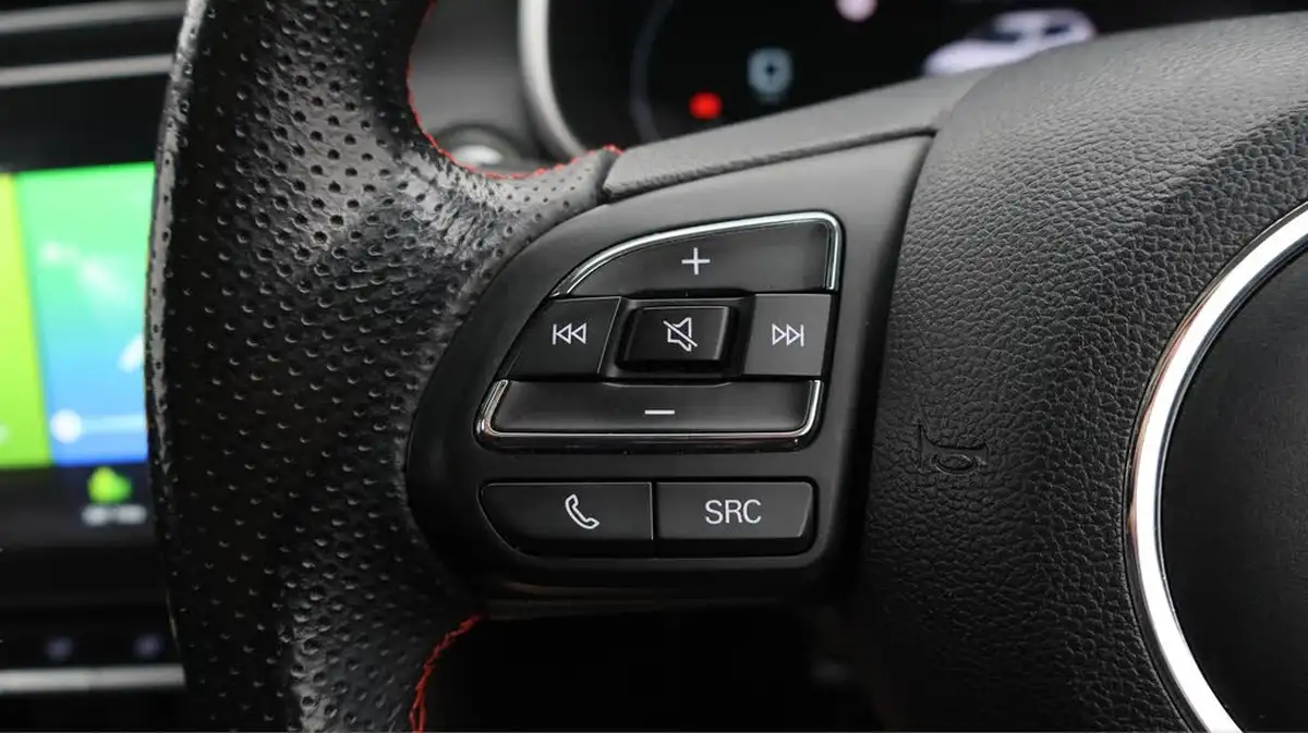 2021-mg-zs-suv-10t-gdi-exclusive-big-23