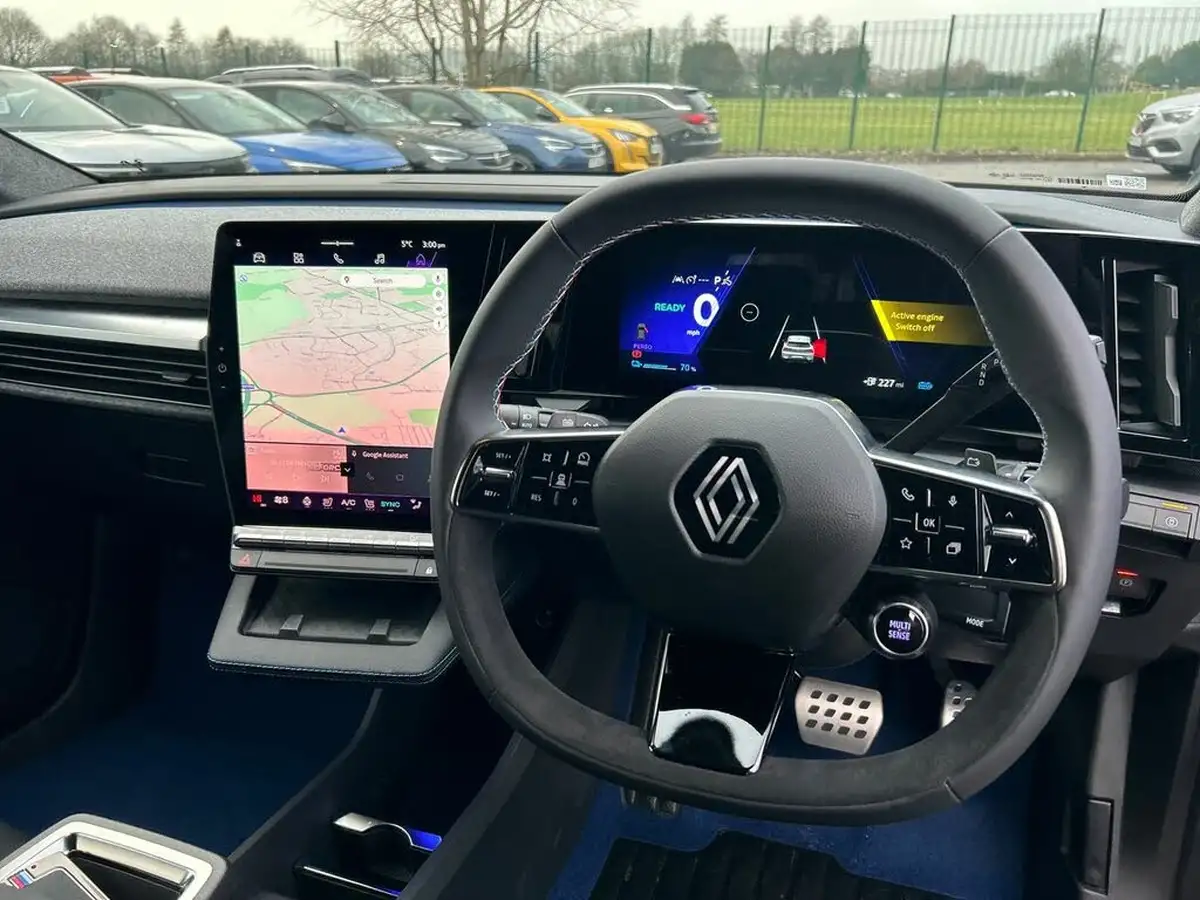 2025-renault-scenic-e-tech-e-esprit-alpine-big-20
