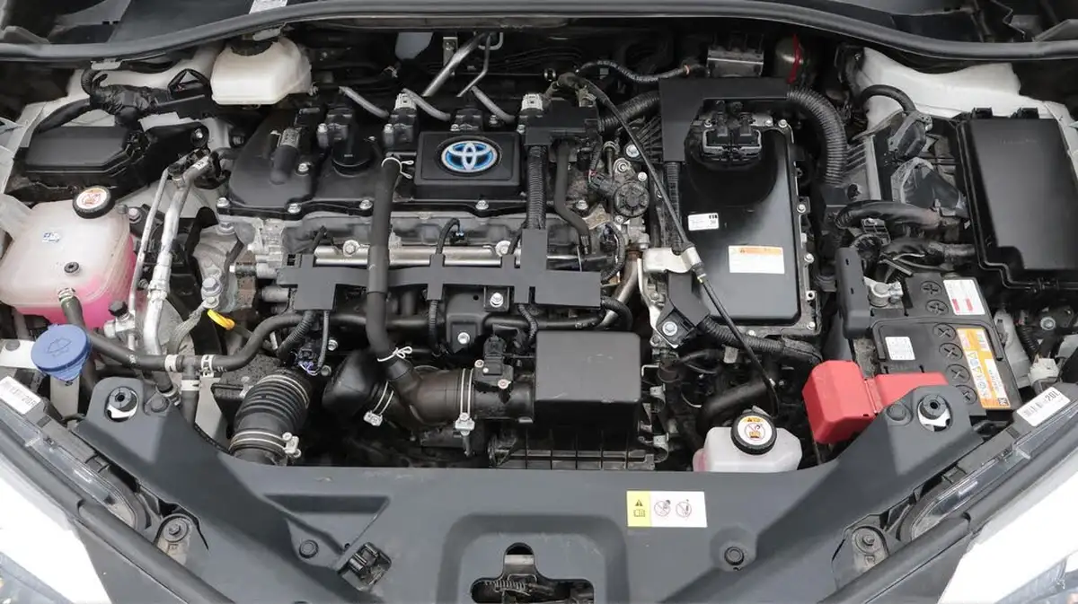2022-toyota-c-hr-18-vvt-i-icon-big-19