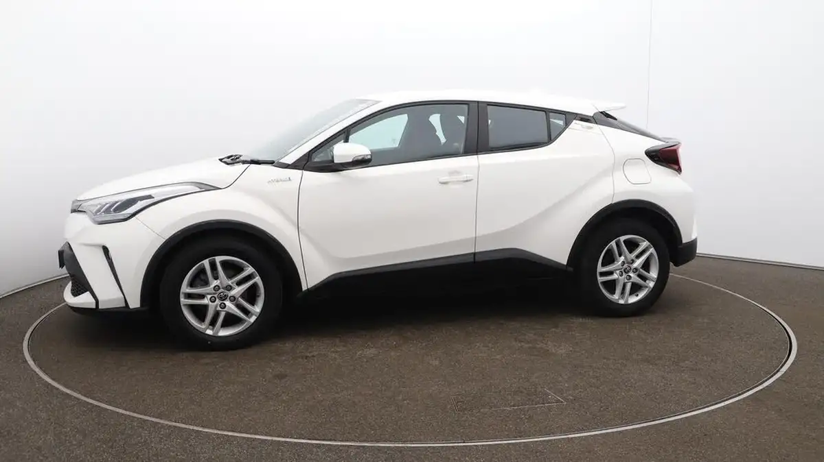 2022-toyota-c-hr-18-vvt-i-icon-big-67