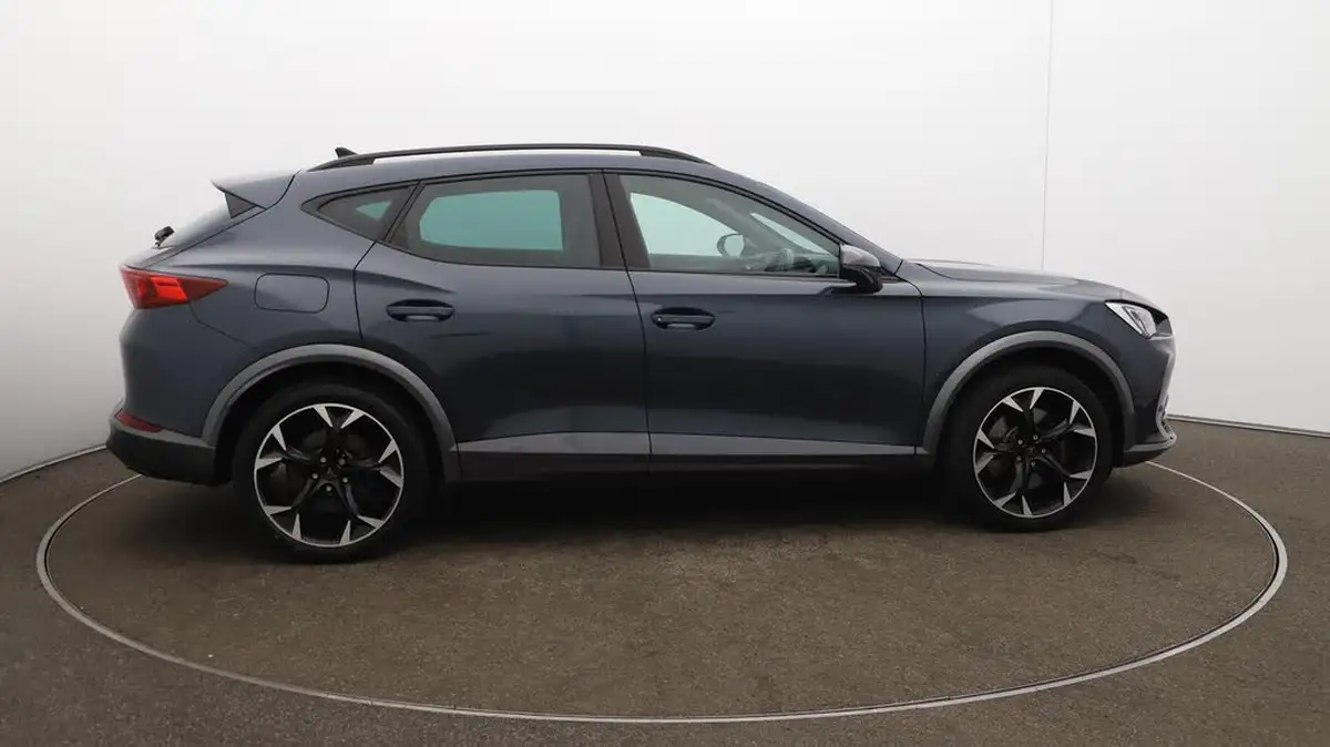2022-cupra-formentor-14-e-hybrid-vz1-big-49