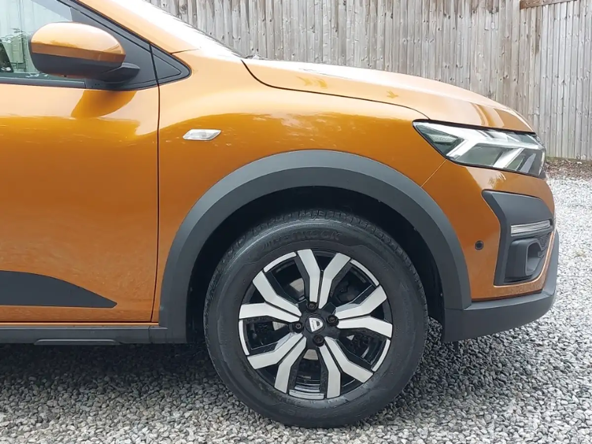 2022-dacia-sandero-stepway-10-tce-prestige-90bhp-auto-big-11