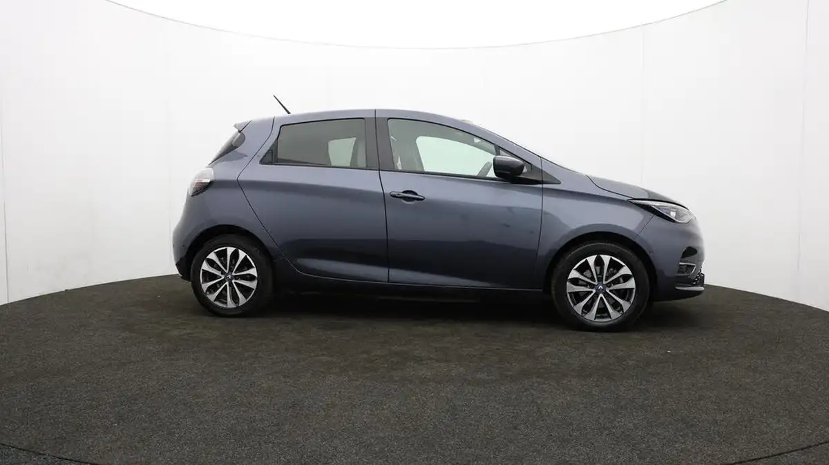 2020-renault-zoe-e-i-gt-line-rapid-charge-big-43
