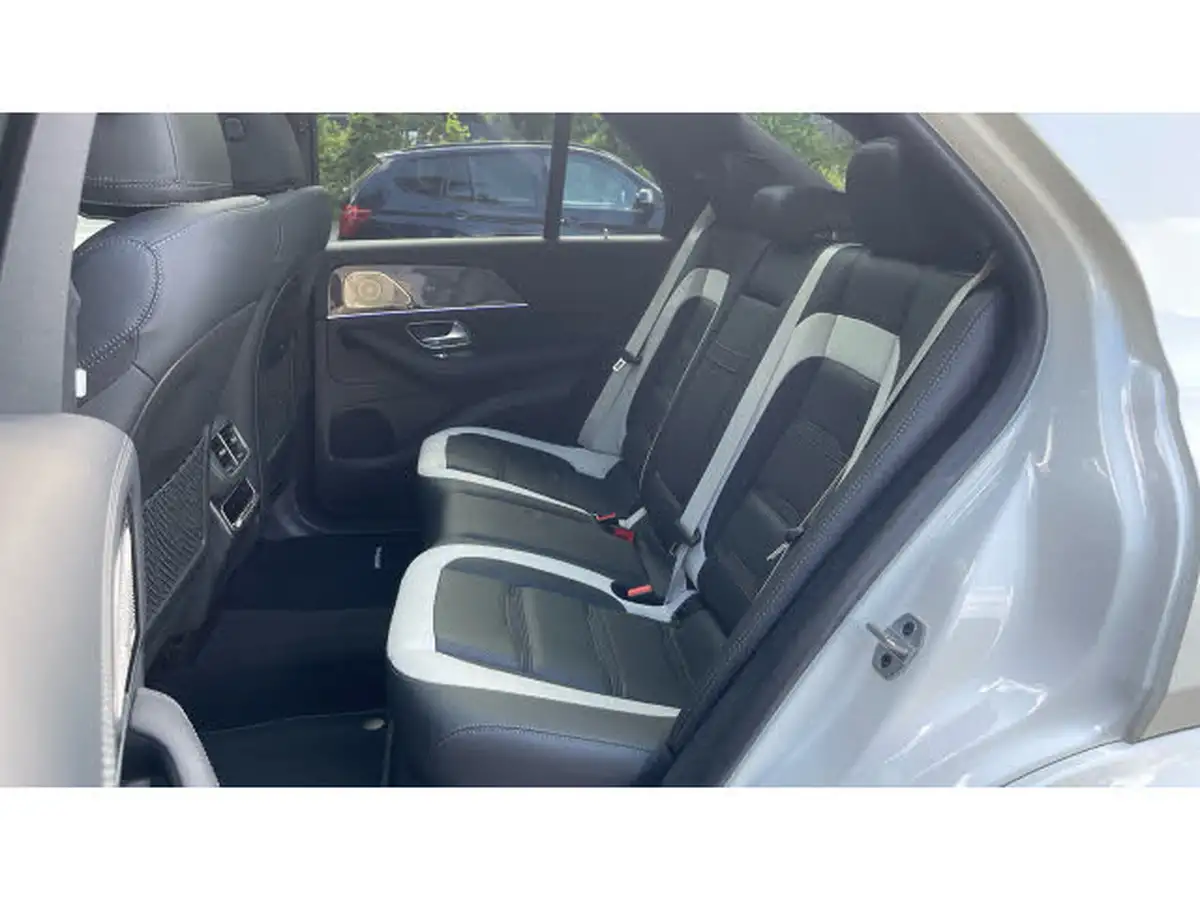 2023-mercedes-benz-gle-class-40-gle-63-s-634ps-5-seats-estate-big-15