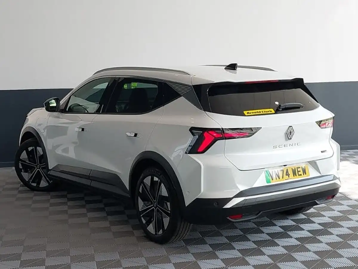 2024-renault-scenic-e-tech-e-techno-220ps-long-big-1