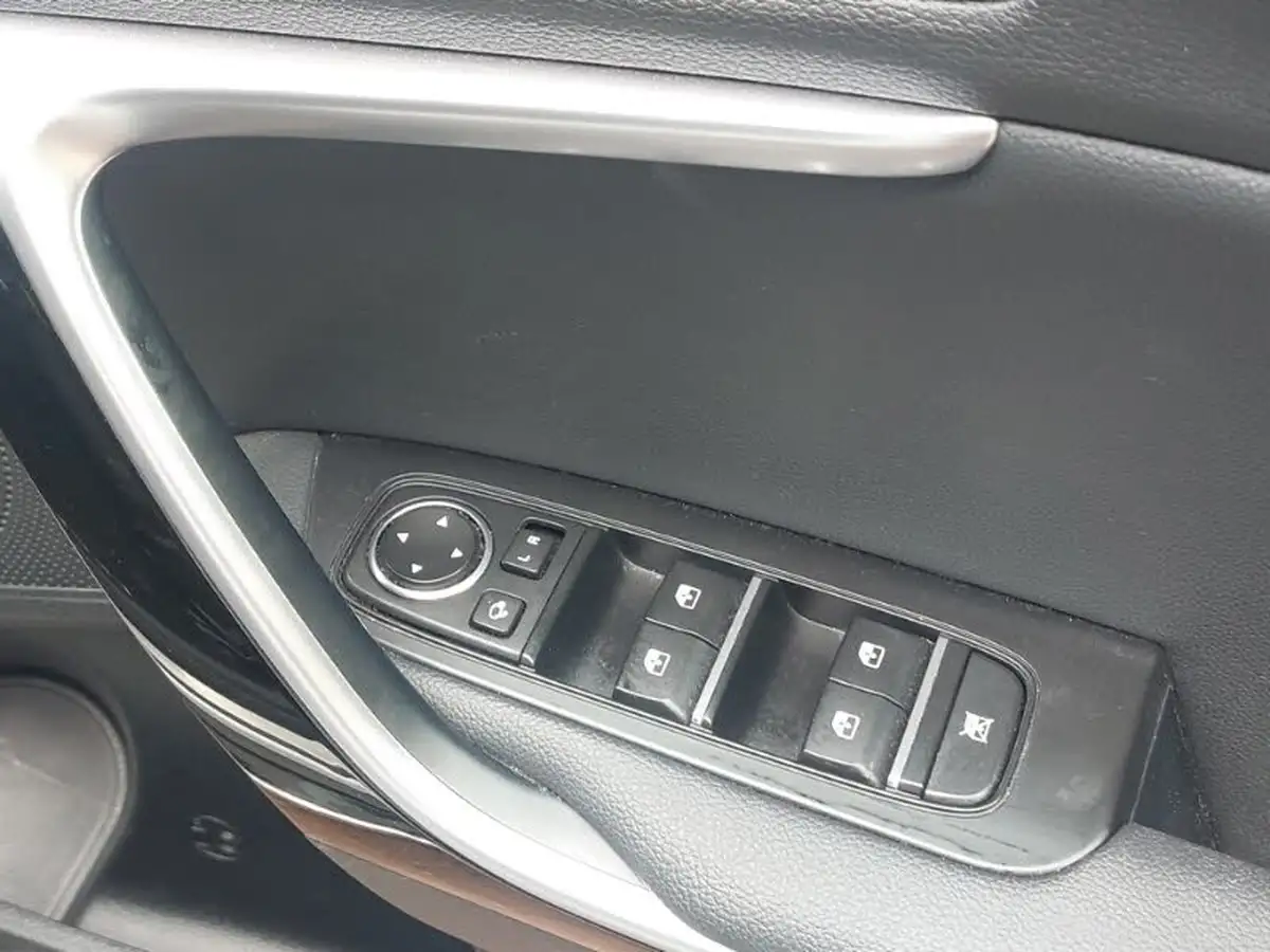 2021-kia-xceed-15-t-gdi-3-big-12