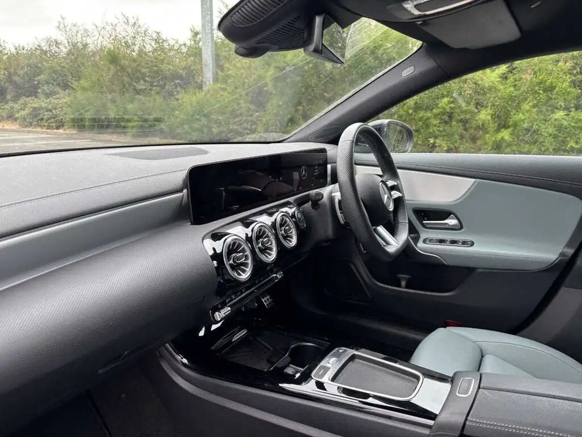 2024-mercedes-benz-cla-big-11