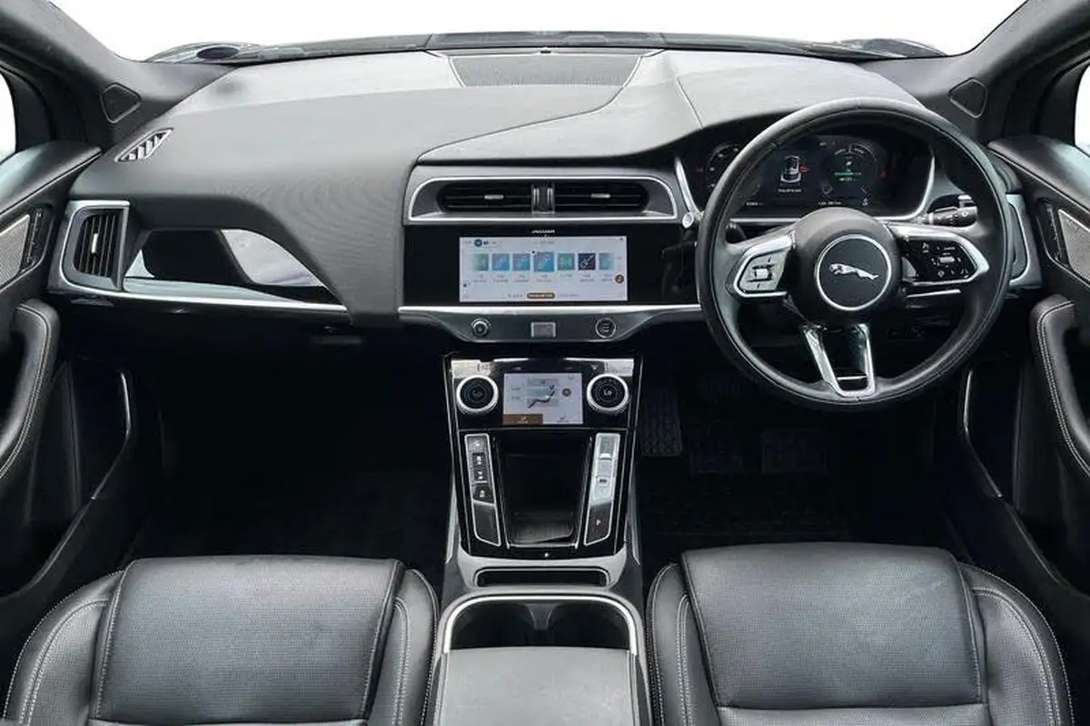 2022-jaguar-i-pace-ev400-hse-black-big-9