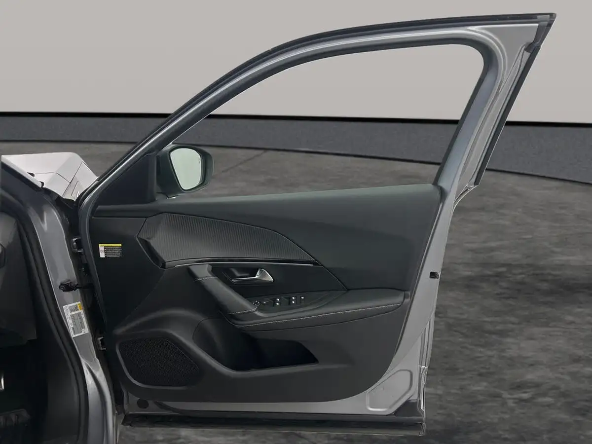 2022-peugeot-2008-suv-12-puretech-gt-big-32