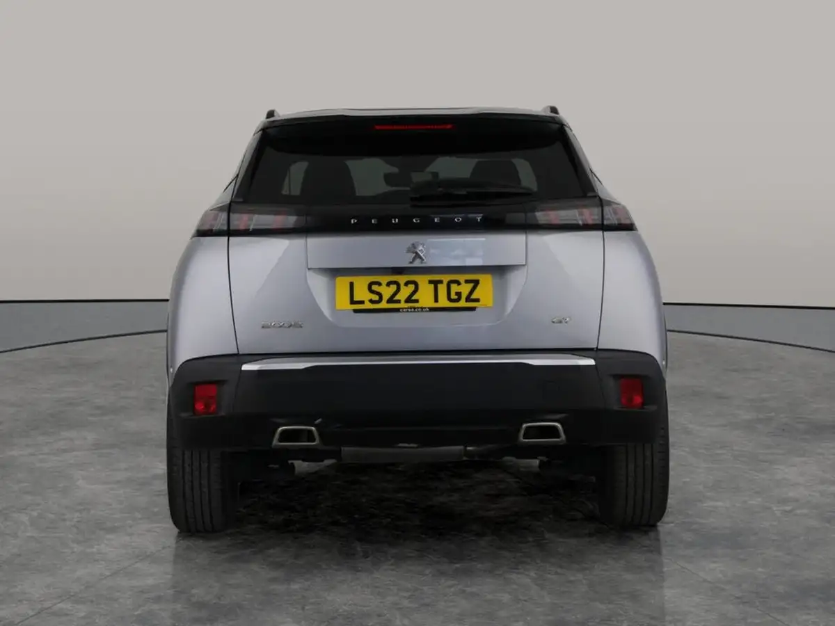 2022-peugeot-2008-suv-12-puretech-gt-big-8