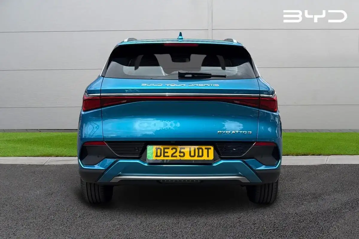 2025-byd-atto-3-e-design-big-3