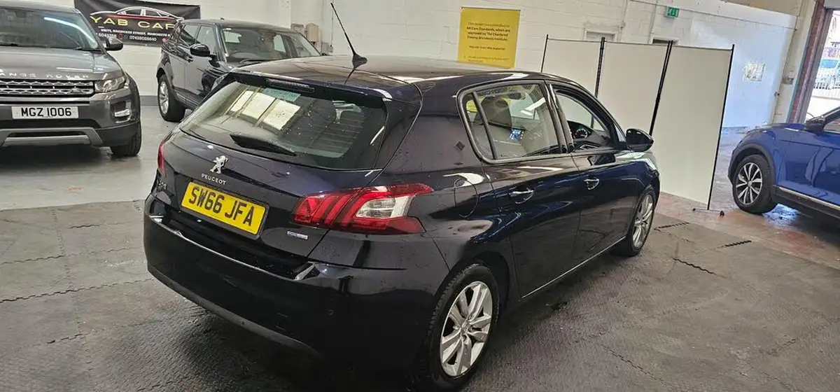 2016-peugeot-308-12-puretech-active-110bhp-big-12