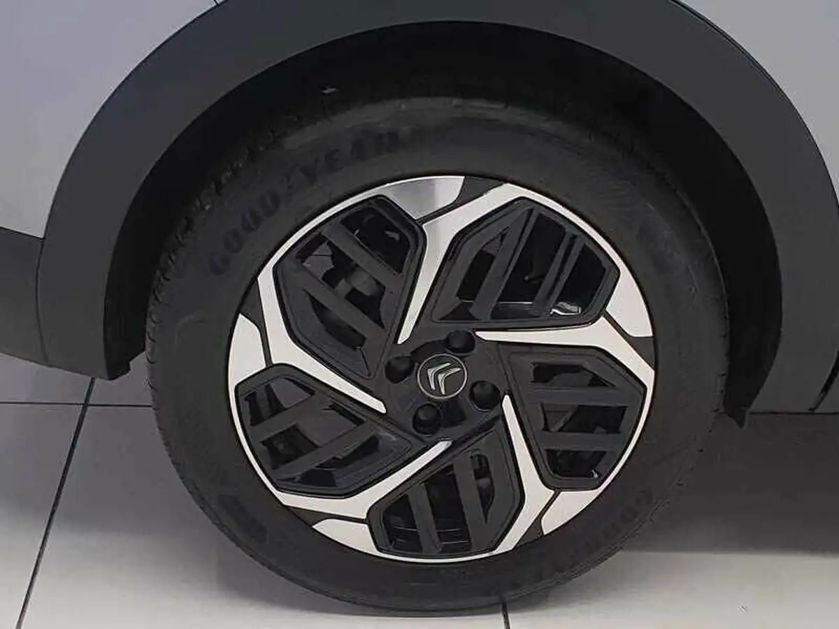 2021-citroen-c4-12-puretech-sense-plus-big-7