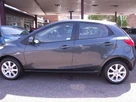 2011-mazda-mazda2-13-ts2-5d-small-10