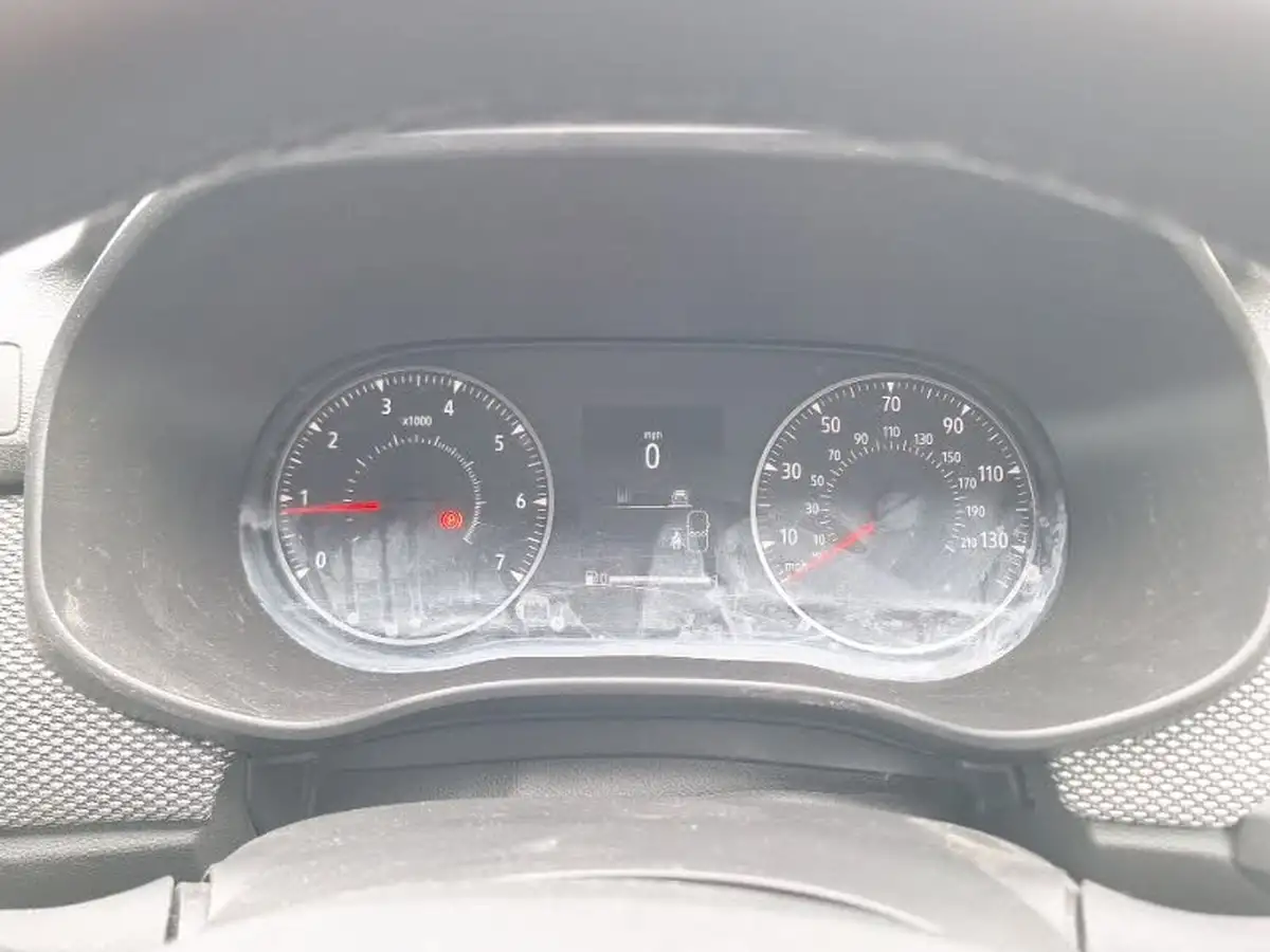 2023-dacia-sandero-10-tce-expression-90bhp-big-9