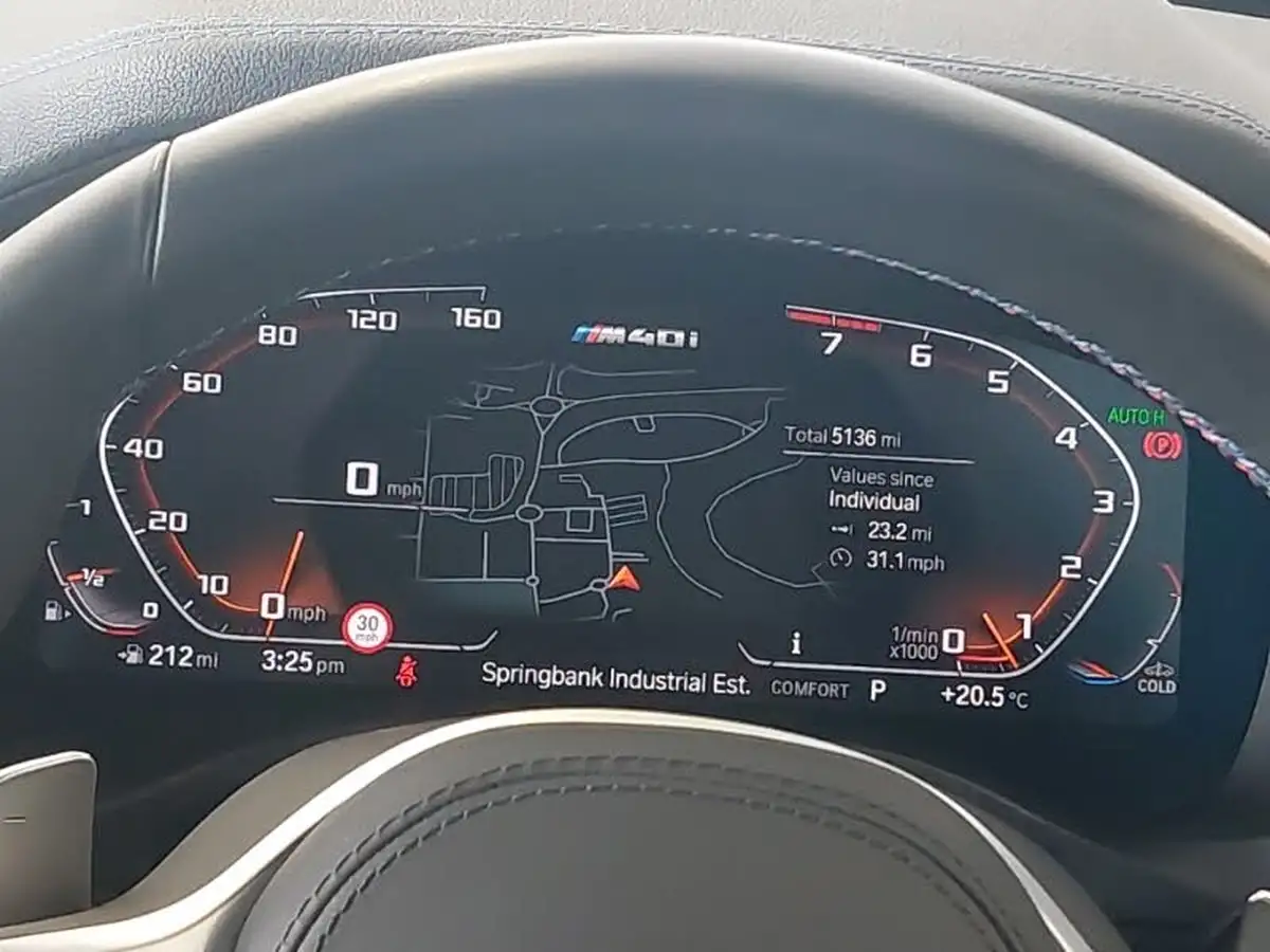 2024-bmw-x3-30-m40i-tech-pack-big-8