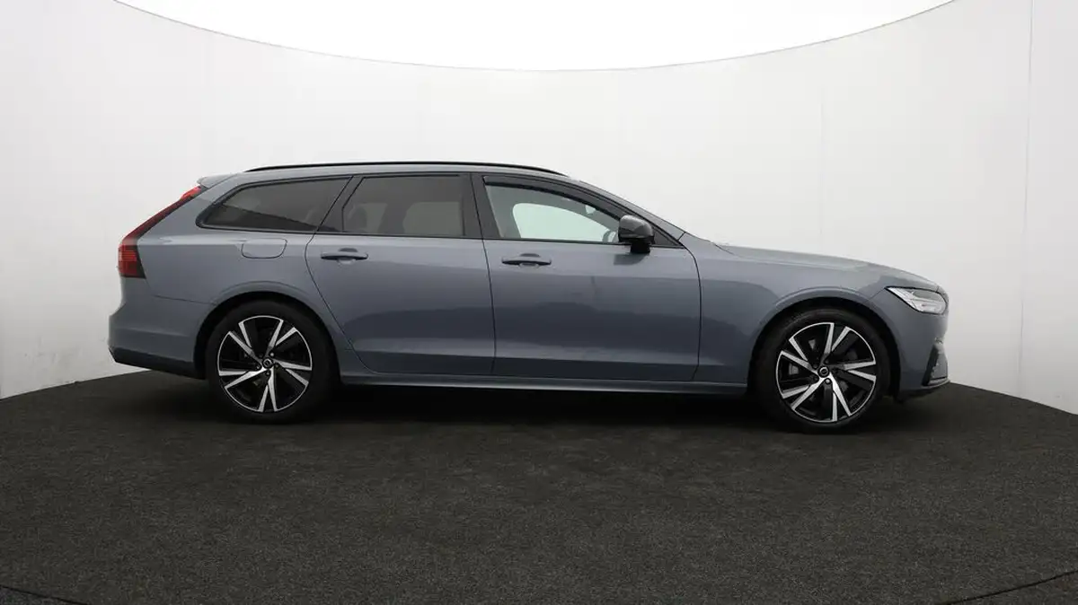 2022-volvo-v90-20td-b4-r-design-big-43