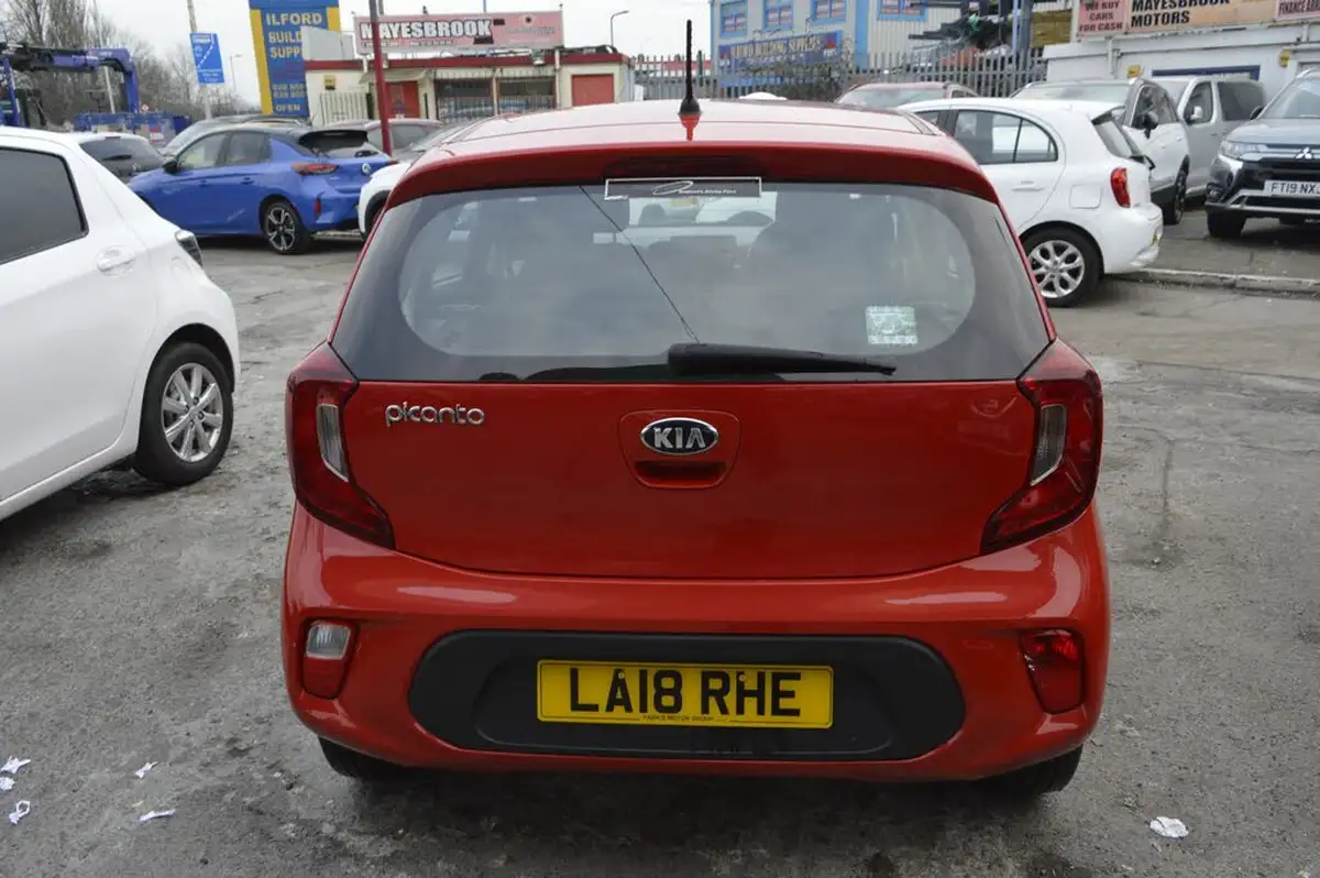 2018-kia-picanto-10-2-65bhp-adap-big-7