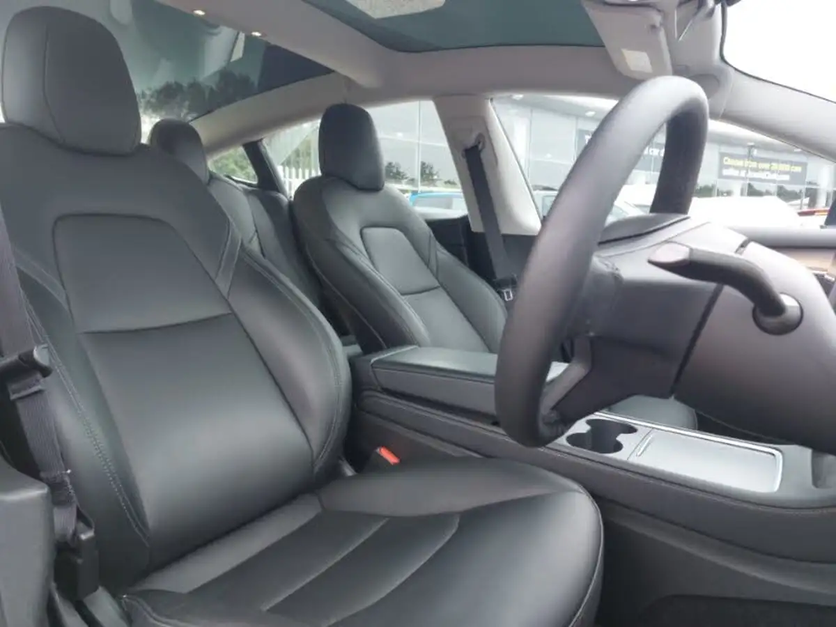 2021-tesla-model-3-e-standard-plus-big-18