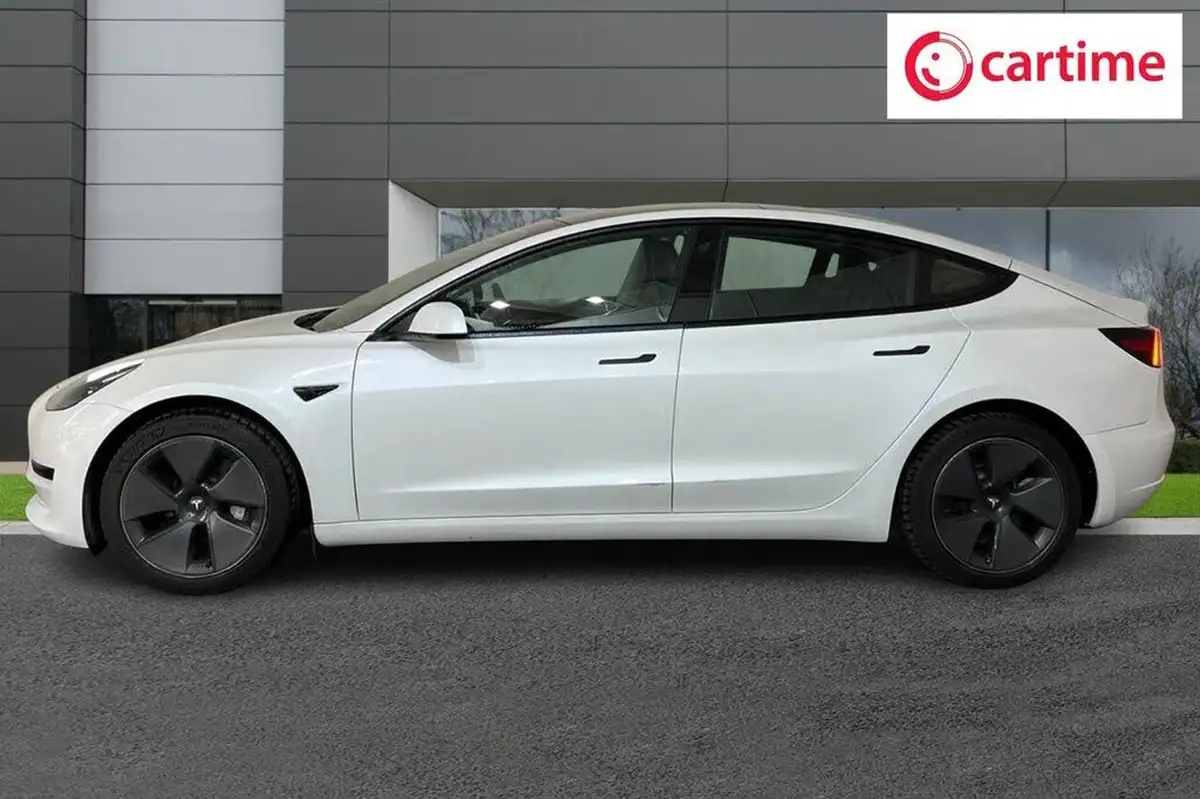 2020-tesla-model-3-e-standard-plus-big-2