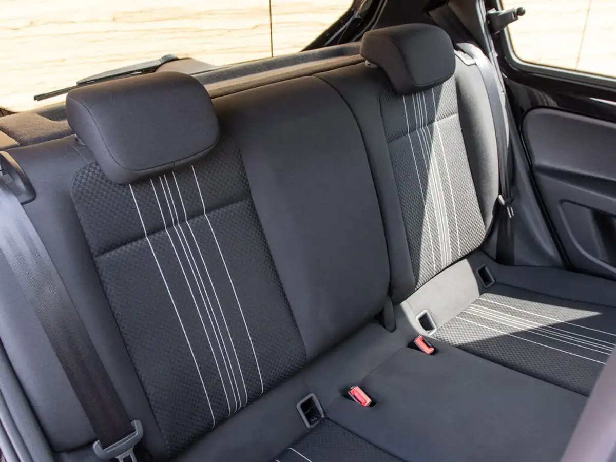 2021-seat-mii-e-big-30