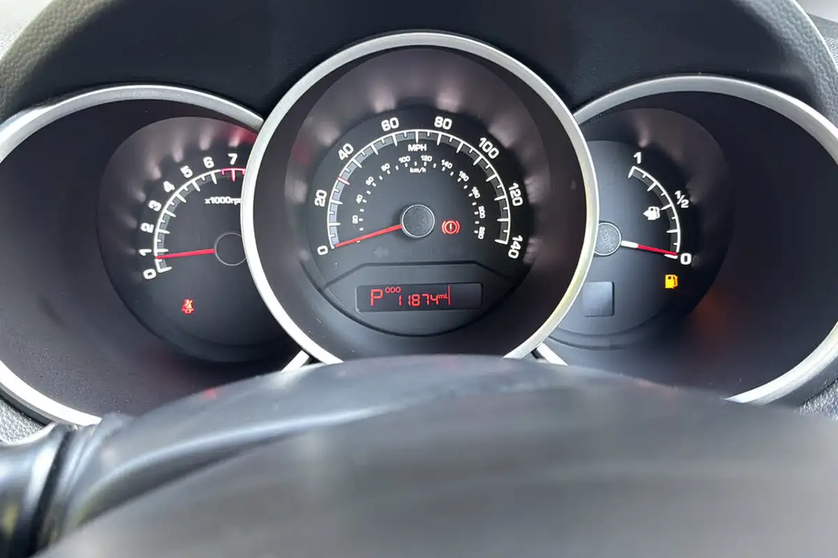 2018-kia-venga-16-3-auto-big-13
