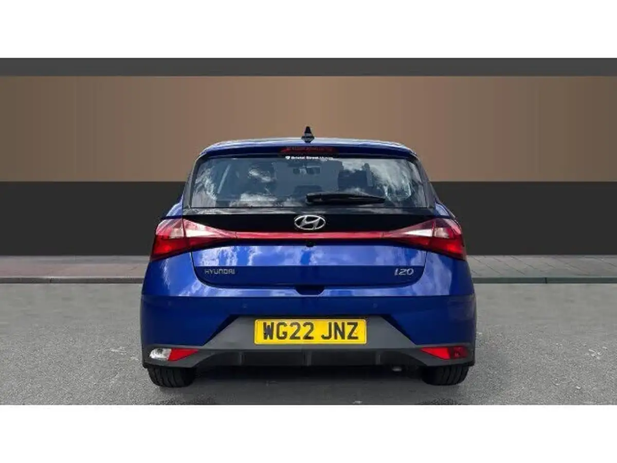 2022-hyundai-i20-10-t-gdi-se-connect-eclutch-imt-big-5