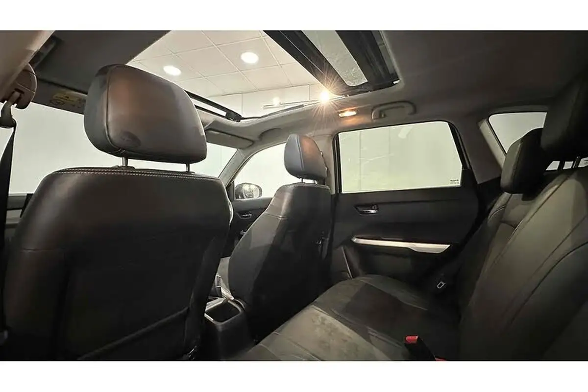 2018-suzuki-vitara-16-sz5-big-25