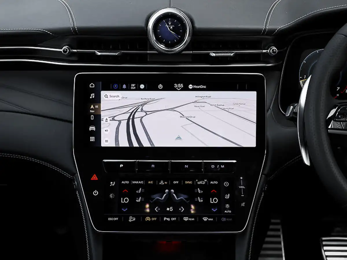 2025-maserati-grecale-20-modena-sport-big-6