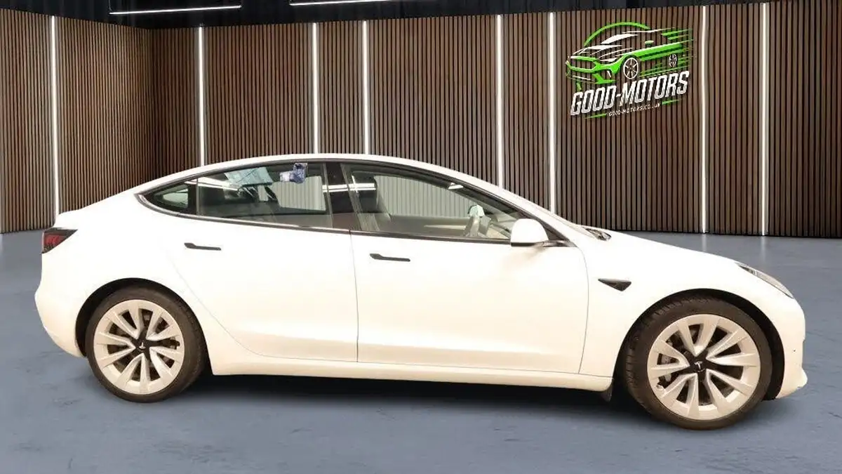 2021-tesla-model-3-e-long-range-awd-big-4