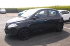 2012-chrysler-ypsilon-12-s-small-1