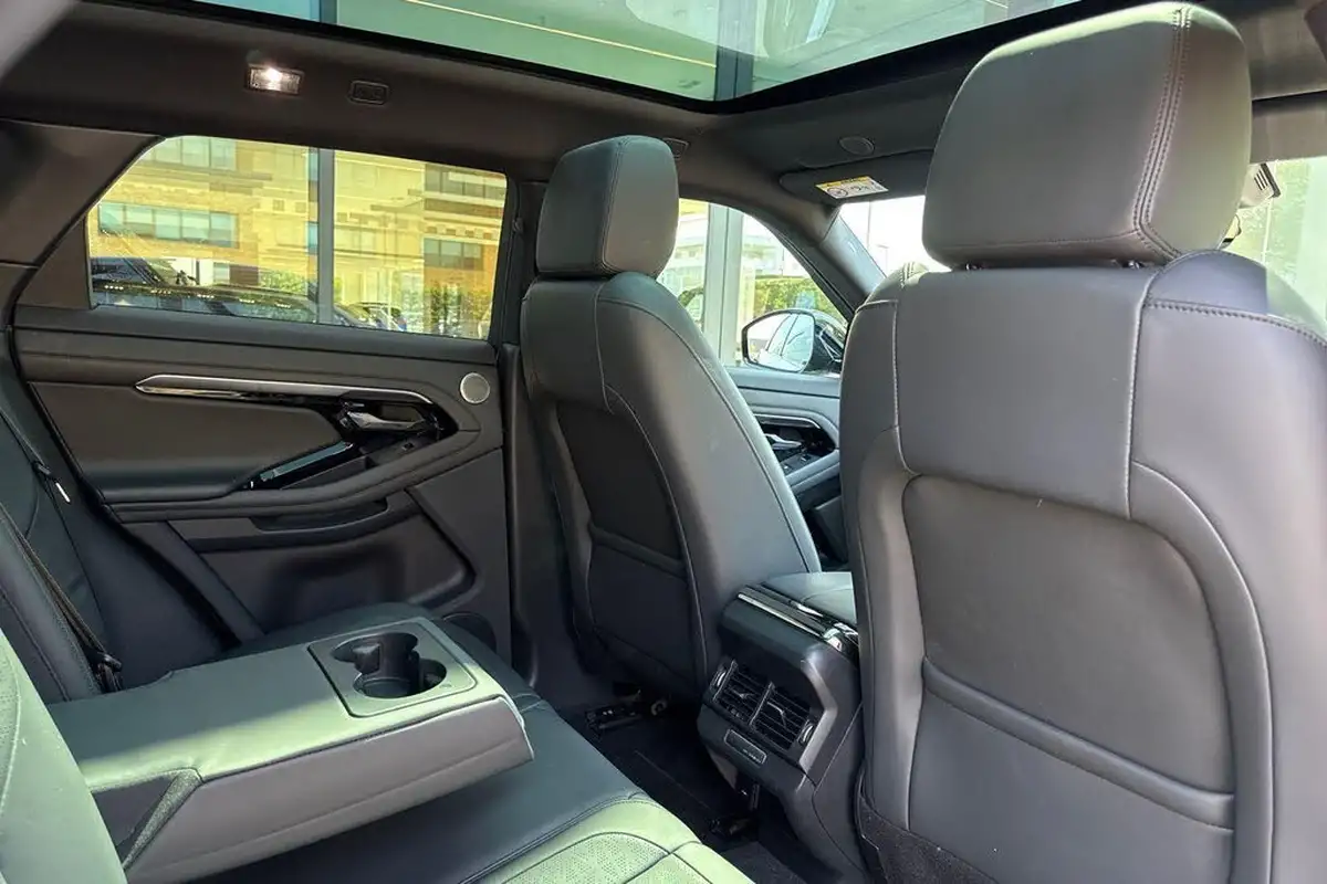 2022-land-rover-range-rover-evoque-20-d200-r-dynamic-hse-big-33