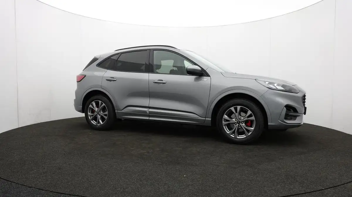 2022-ford-kuga-big-44