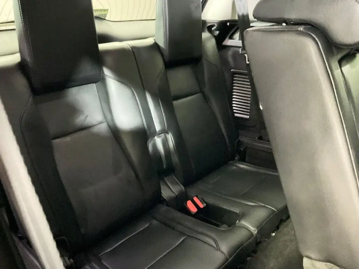 2020-land-rover-discovery-sport-20-d150-s-big-27