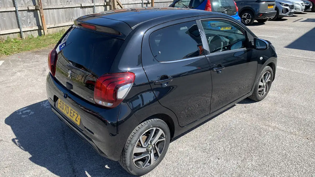 2020-peugeot-108-10-collection-ss-hatchback-big-42