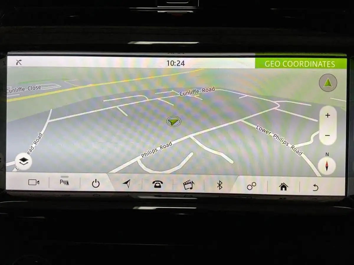2020-land-rover-discovery-sport-20-d150-s-big-51