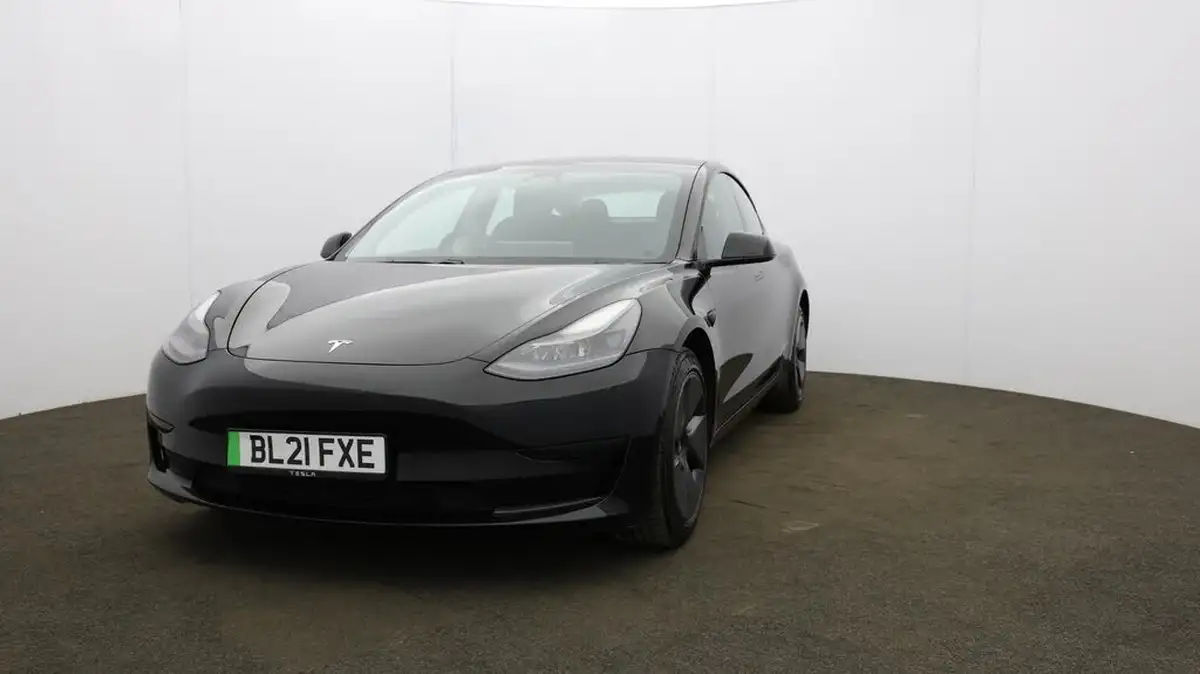 2021-tesla-model-3-e-standard-plus-big-40