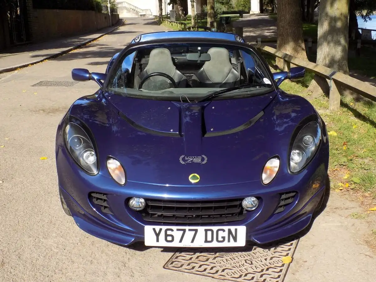 2001-lotus-elise-18-big-58
