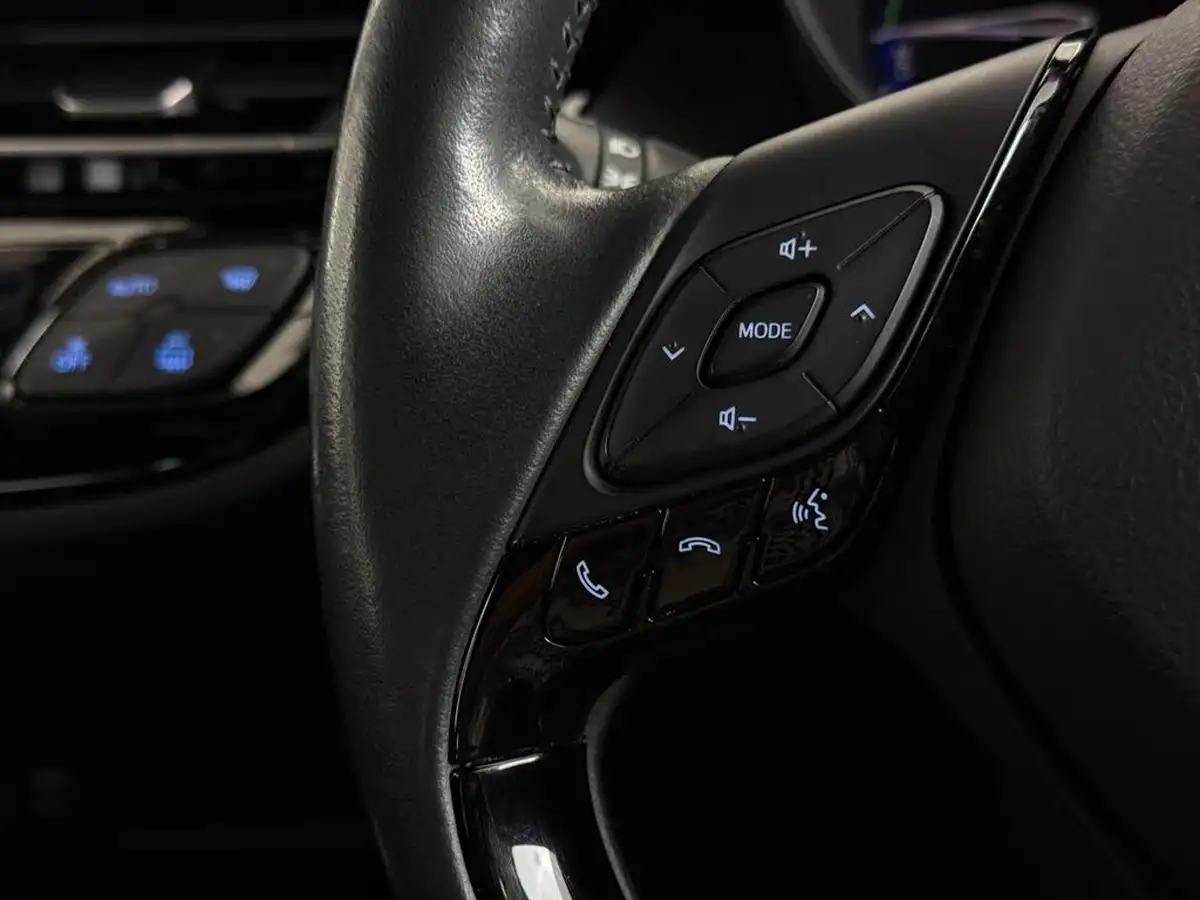 2022-toyota-c-hr-18-vvt-i-excel-big-24