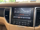 2016-porsche-macan-20-small-49