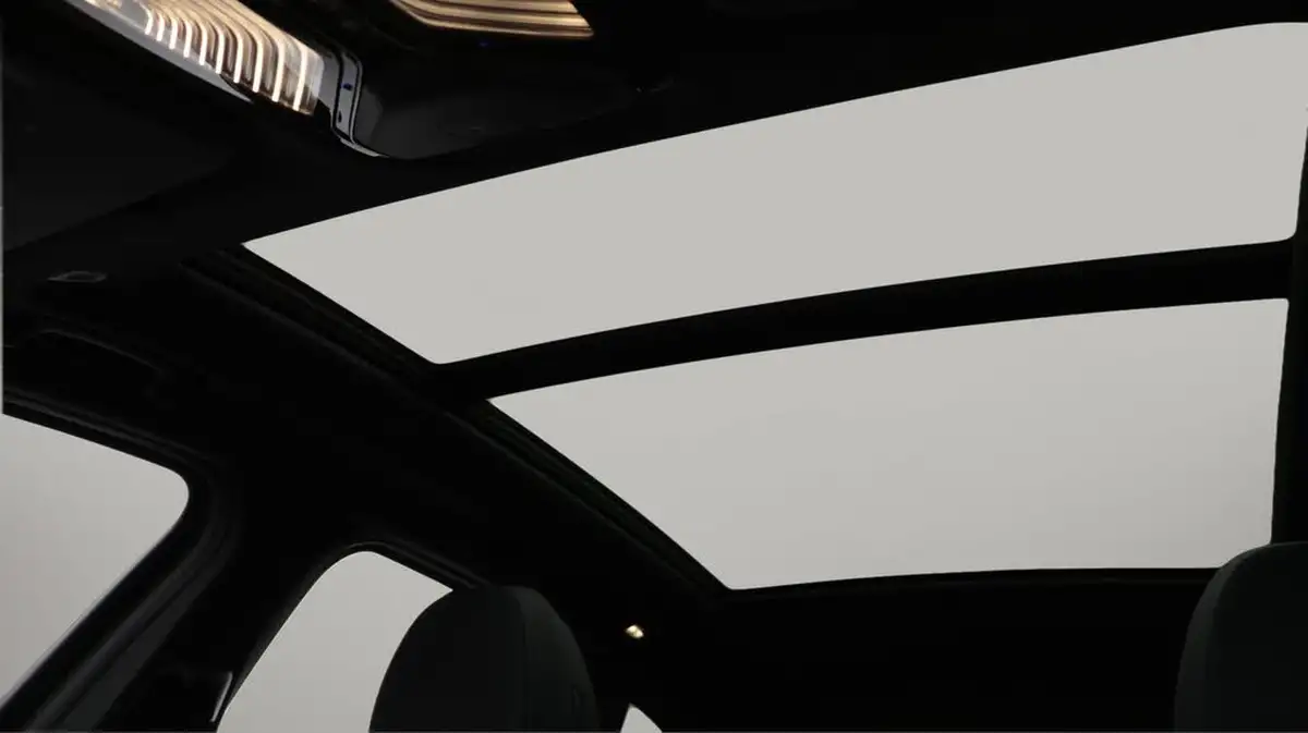 2022-bmw-ix3-e-m-sport-big-25